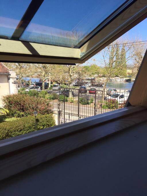 Bel Appart Au Bord De L'Eau Proche Gare Avec Wifi Auxerre Buitenkant foto