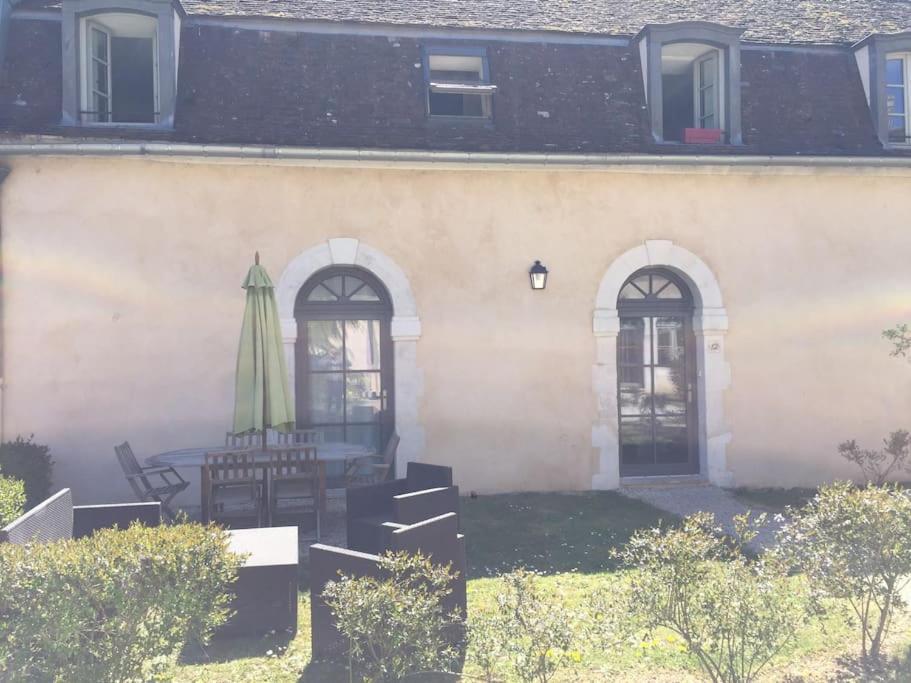 Bel Appart Au Bord De L'Eau Proche Gare Avec Wifi Auxerre Buitenkant foto